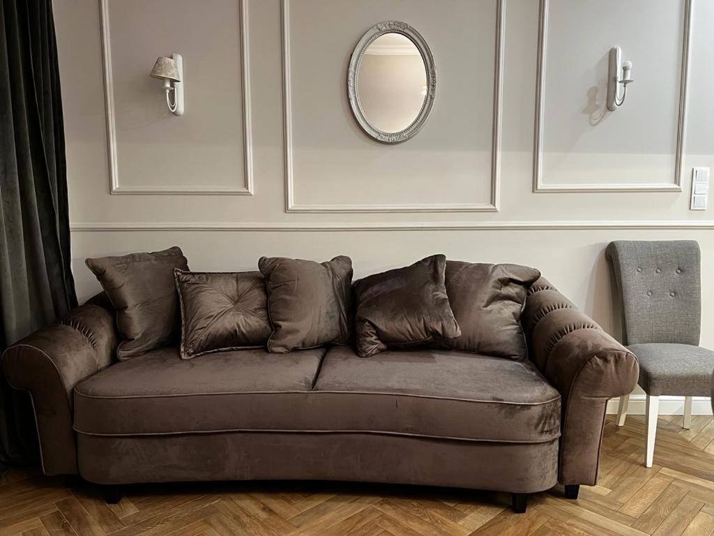 Family & Business Sauna Apartments Sienkiewicza No1 Centrum Plac Lliteratow- Piekny Apartament - 1 Bedroom With Private Sauna, Bath With Hydromassage, Parking Kielce Buitenkant foto